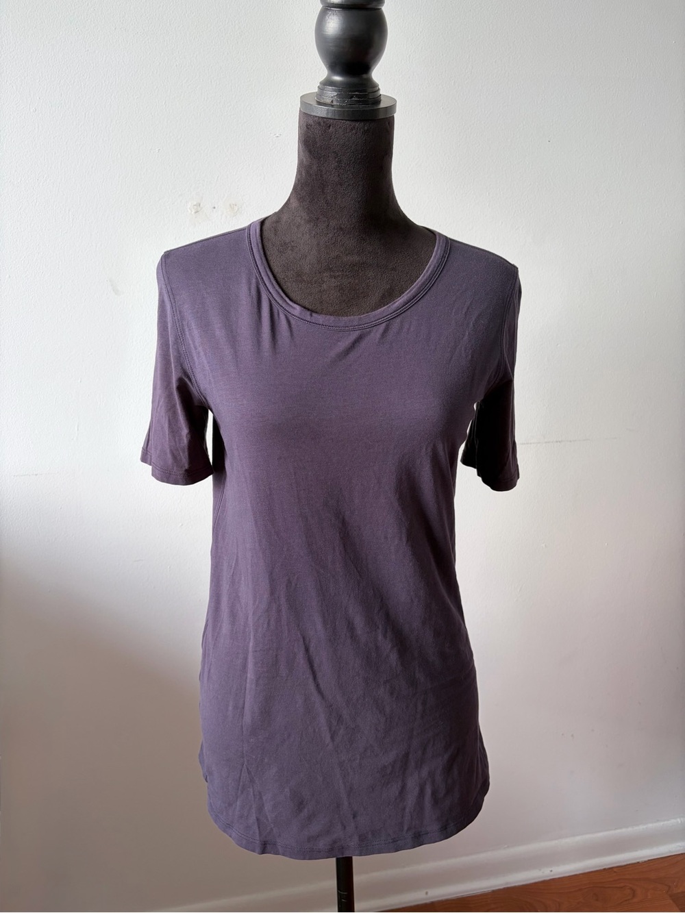 Lululemon Love Crew Tee Size 6 Slate Purple Pima Cotton Short Sleeve Shirt